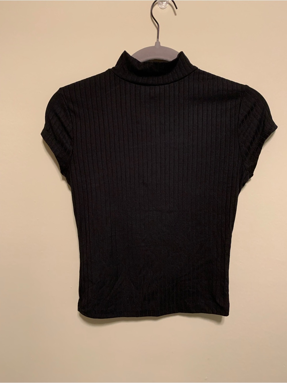 Rue21 Black Ribbed Short Sleeve Mock Neck Top